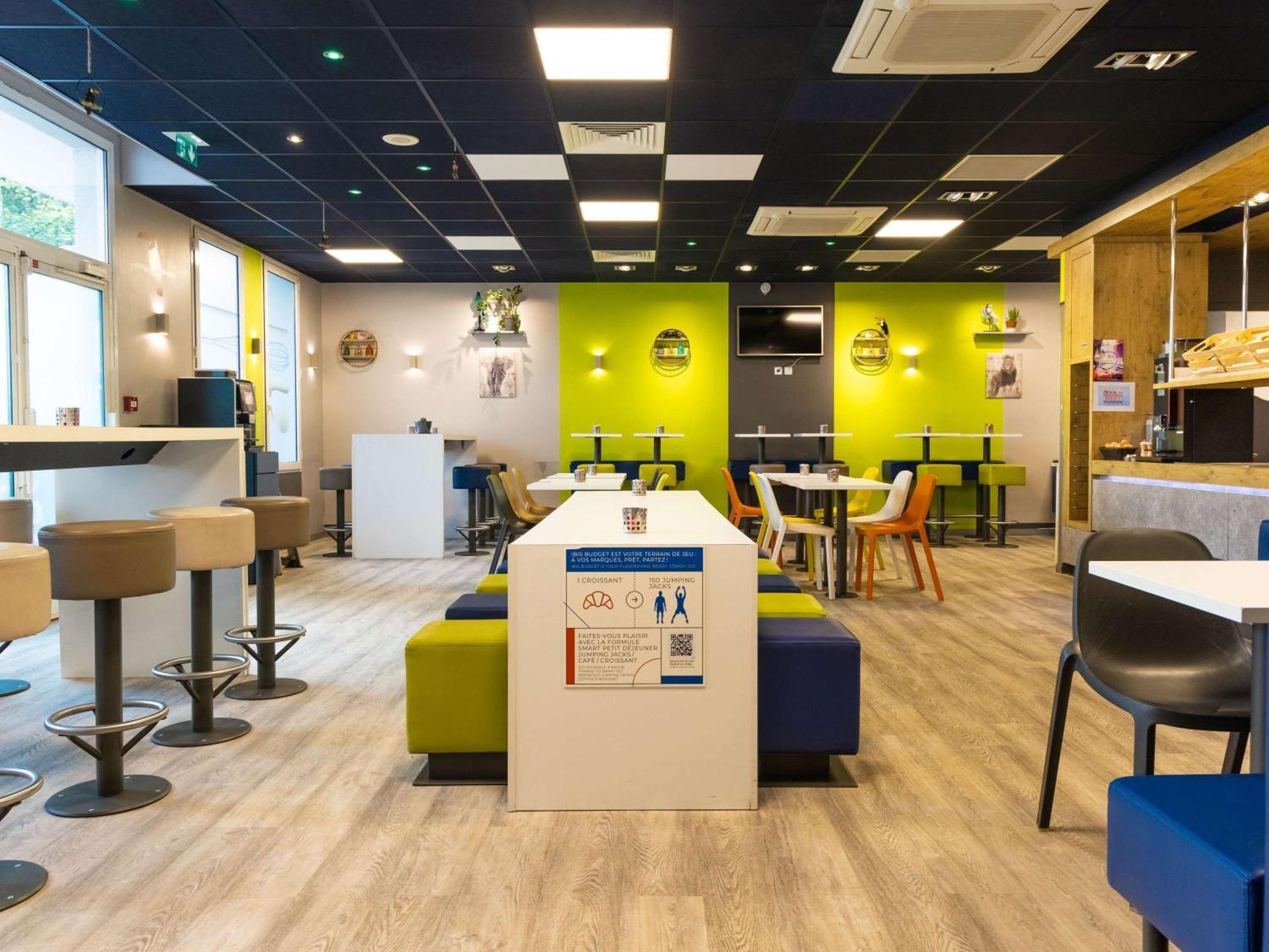 Ibis Budget Paris Porte De Vanves Esterno foto
