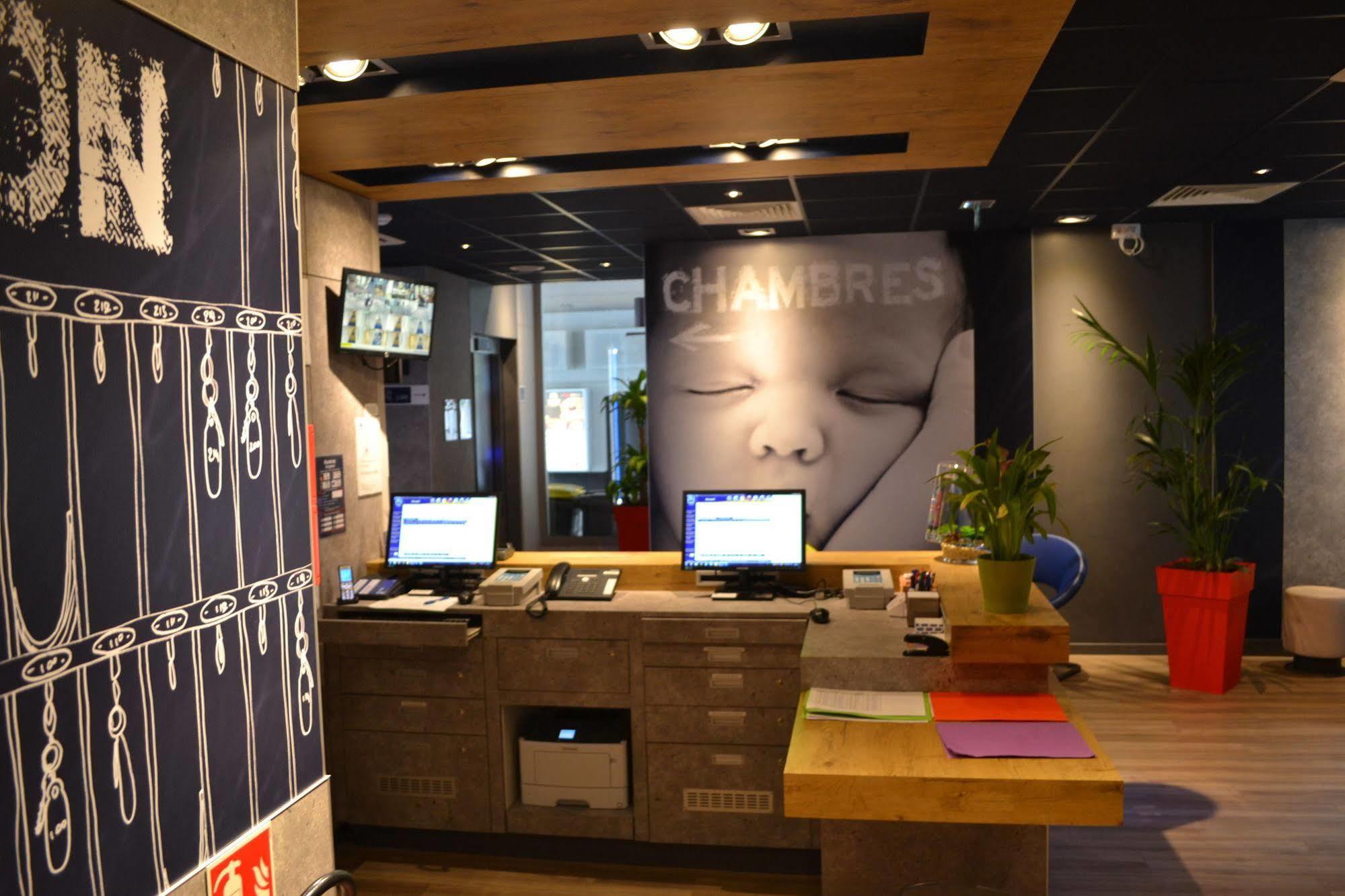 Ibis Budget Paris Porte De Vanves Esterno foto