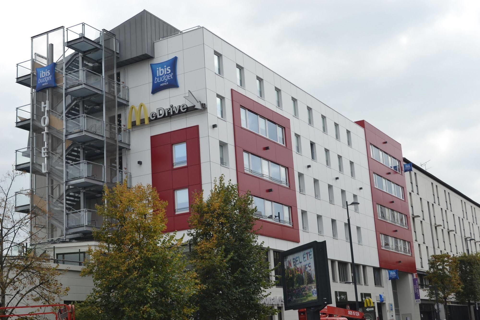 Ibis Budget Paris Porte De Vanves Esterno foto